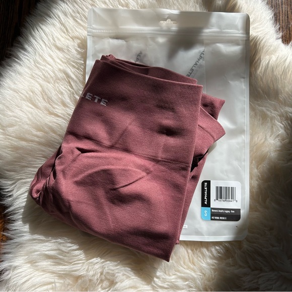 Alphalete amplify leggings - Picture 2 of 3